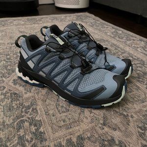 Brand New Size 9 Salomon XA Pro 3D V8 Women's Trail Running Shoes